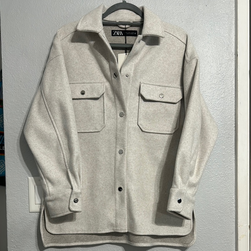 Zara Light Gray Button-Up Jacket